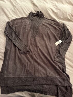 Relaxed Fit Gray Turtleneck Sweater